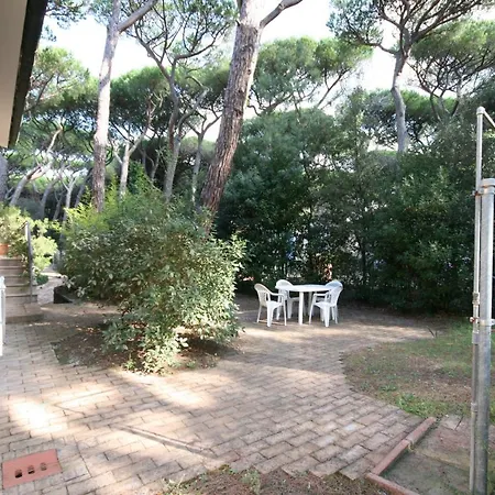 A 150 M Da Mare Giardino E Posto Auto Lägenhet